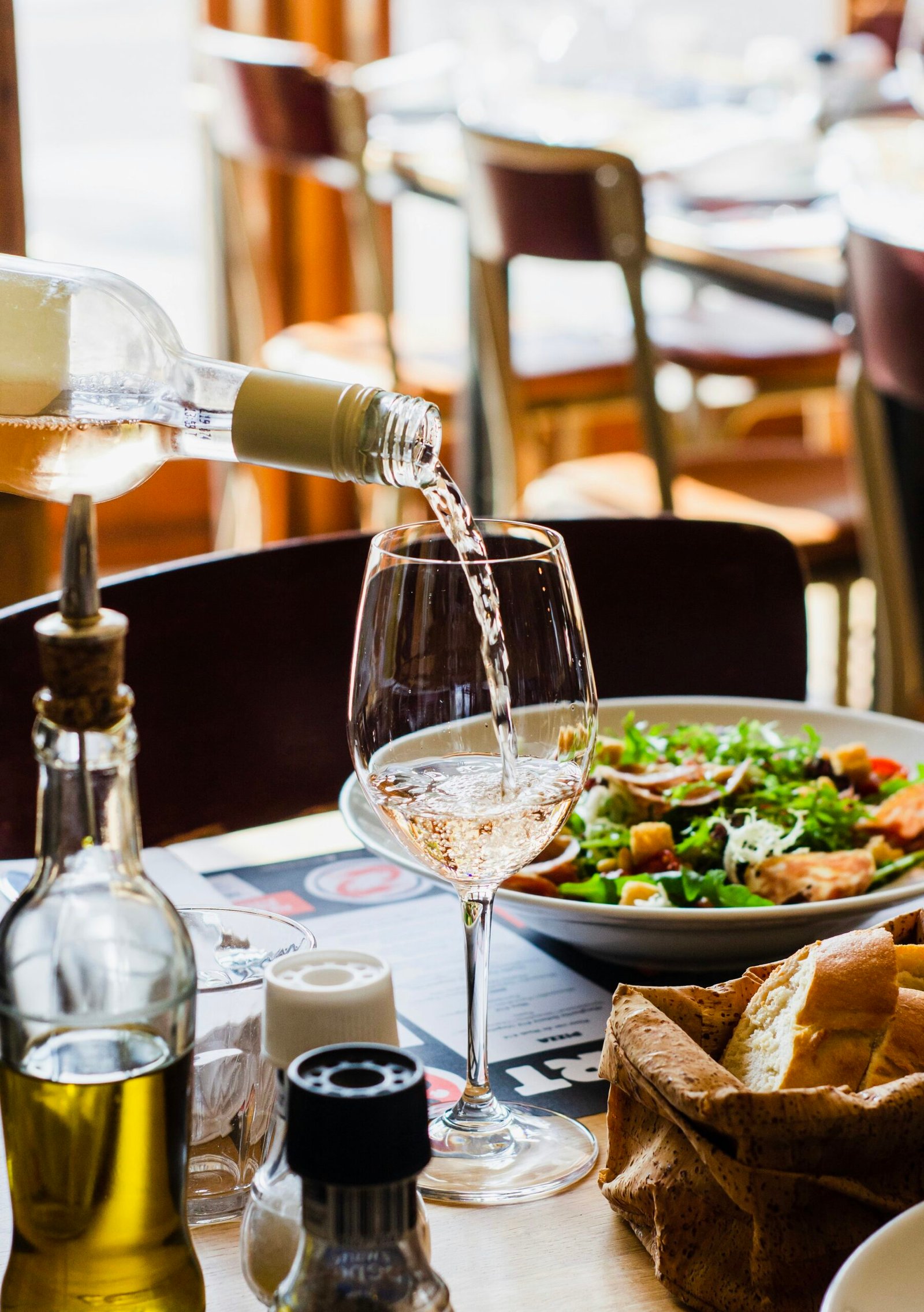Complete Guide to Wine Vintages and Regional Characteristics